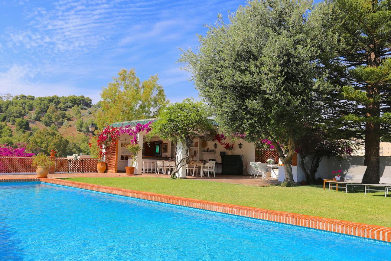Villa Clavero Nine Premium Apt Малага Экстерьер фото